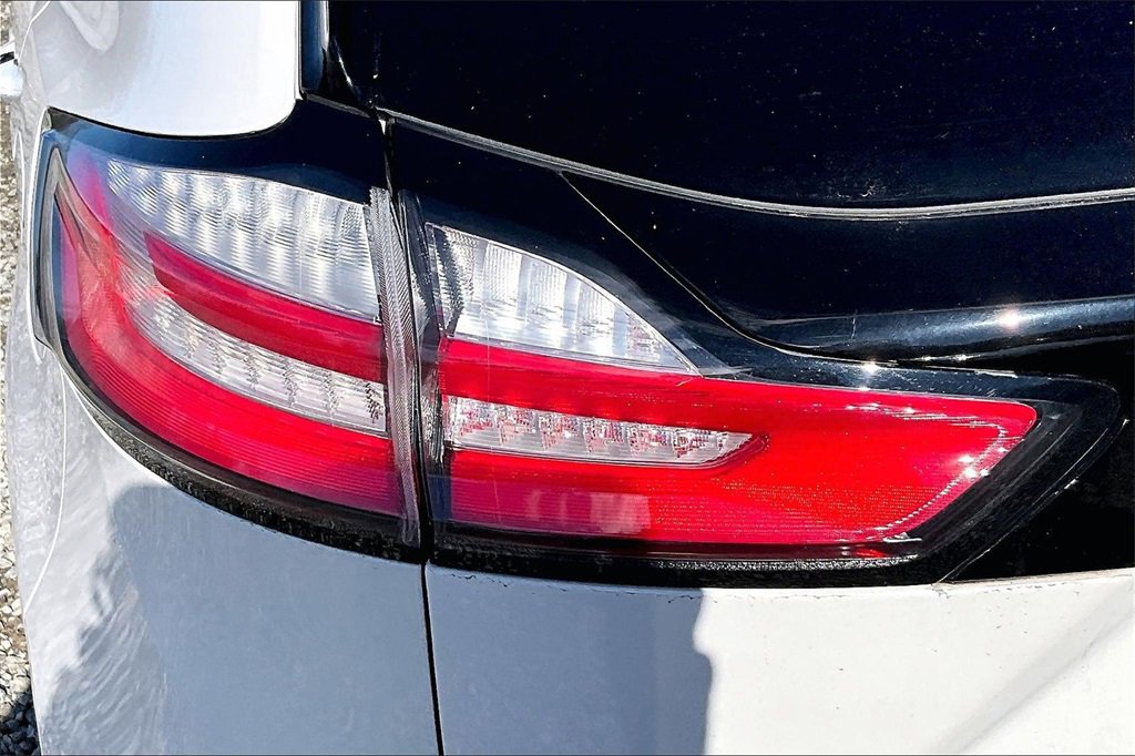 Used 2022 Ford Edge SEL w/ Convenience Package image 26