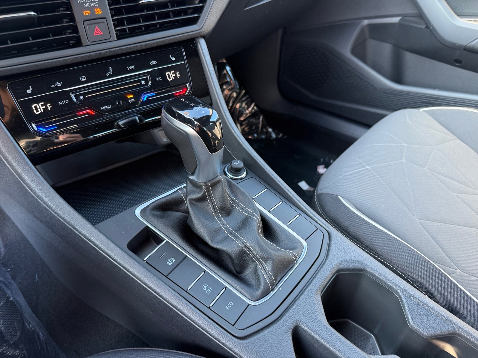 New 2026 Volkswagen Jetta Sport FWD image 13
