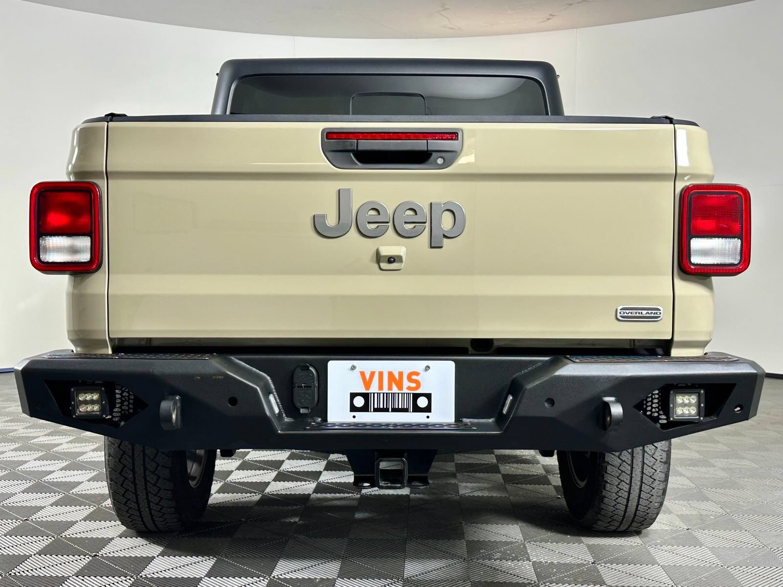Used 2022 Jeep Gladiator Overland w/ Popular Equipment Package AWD/4WD image 23