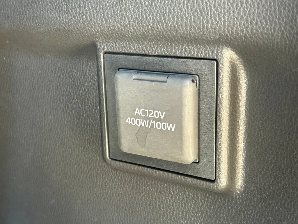 Used 2025 Lexus GX 550 w/ Accessory Package (2T) AWD/4WD image 15