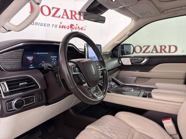 Used 2020 Lincoln Navigator Black Label w/ Cargo Convenience Package image 12