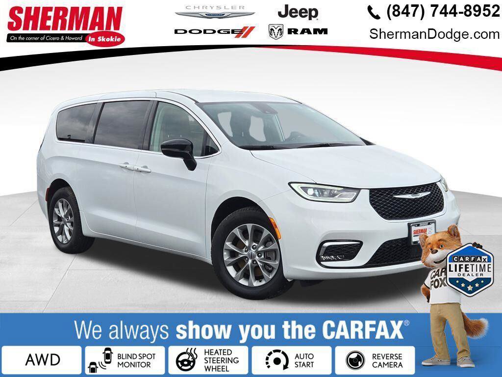 Used 2024 Chrysler Pacifica Touring-L AWD/4WD image 1