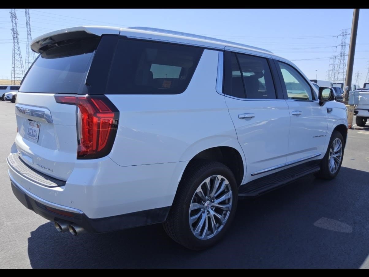 Used 2021 GMC Yukon Denali AWD/4WD image 4