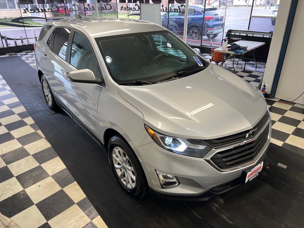 Used 2021 Chevrolet Equinox LT AWD/4WD image 16