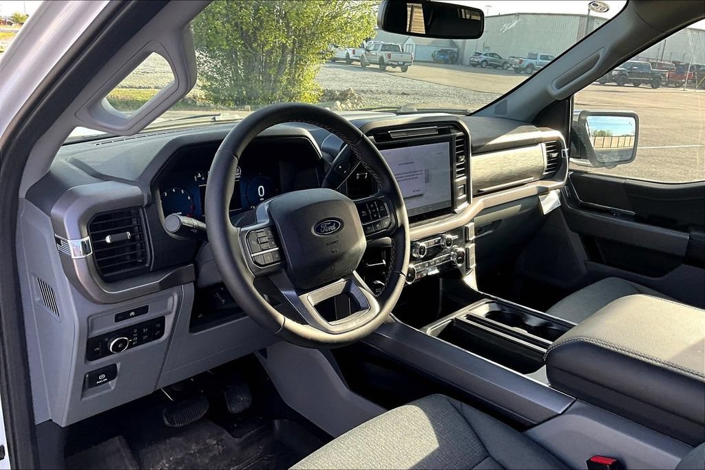 Used 2025 Ford F150 XLT w/ Equipment Group 302A MID RWD image 6