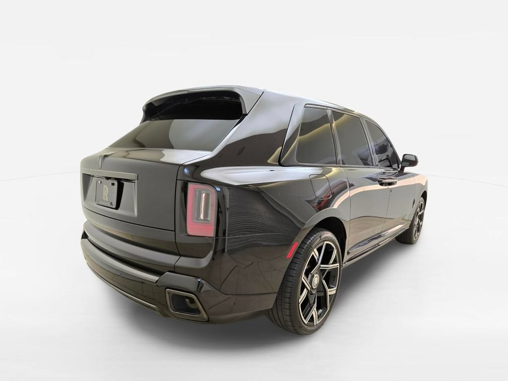 Certified 2025 Rolls-Royce Cullinan Black Badge AWD/4WD image 2