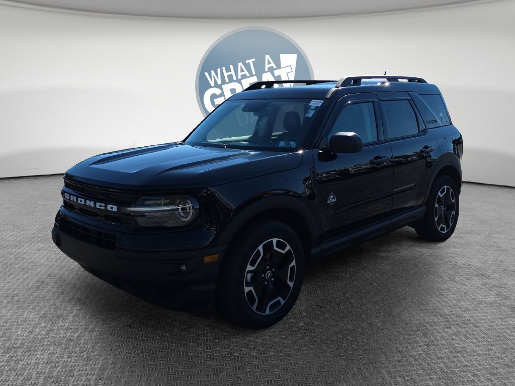 Used 2023 Ford Bronco Sport Outer Banks w/ Tech Package AWD/4WD image 8