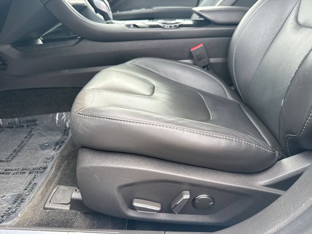 Used 2016 Ford Fusion Titanium AWD/4WD image 14