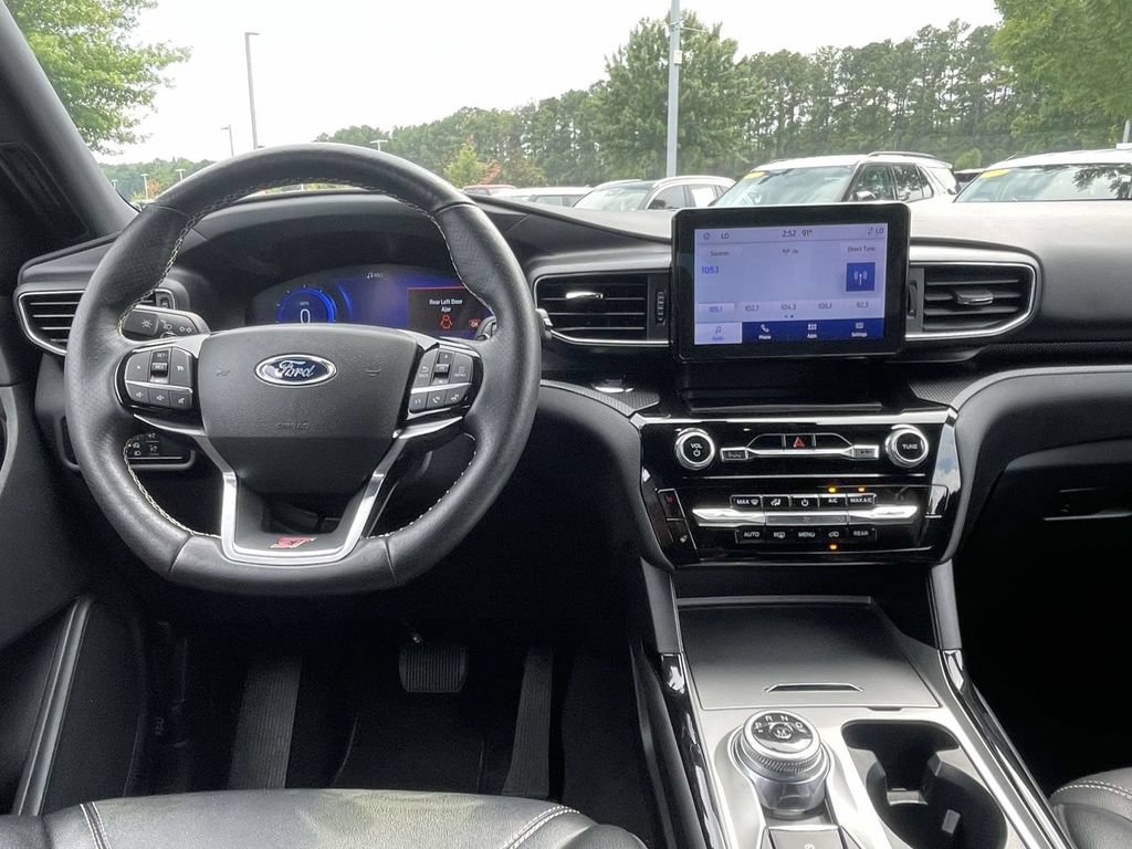 Used 2023 Ford Explorer ST w/ ST Street Pack AWD/4WD image 17