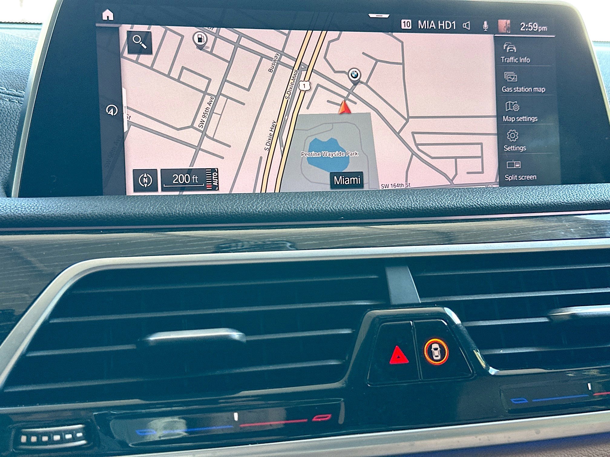 Used 2020 BMW 740i w/ M Sport Package image 13