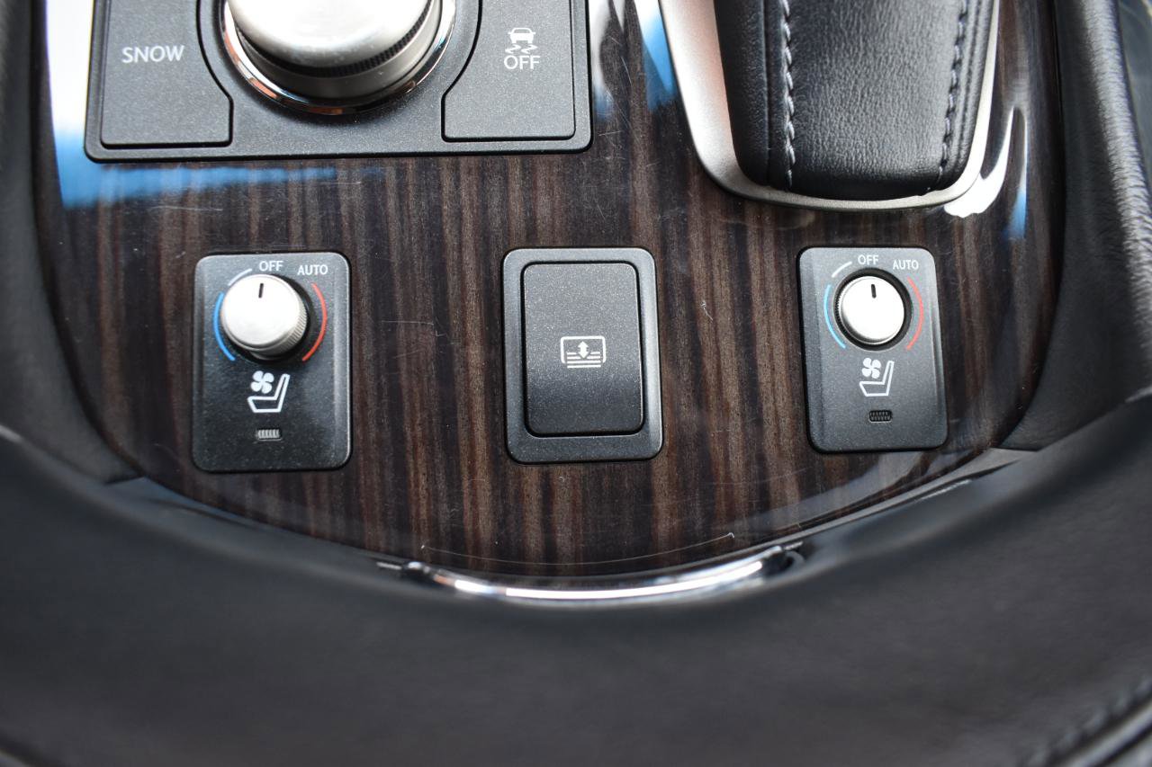 Used 2015 Lexus LS 460 AWD w/ Comfort Package image 33