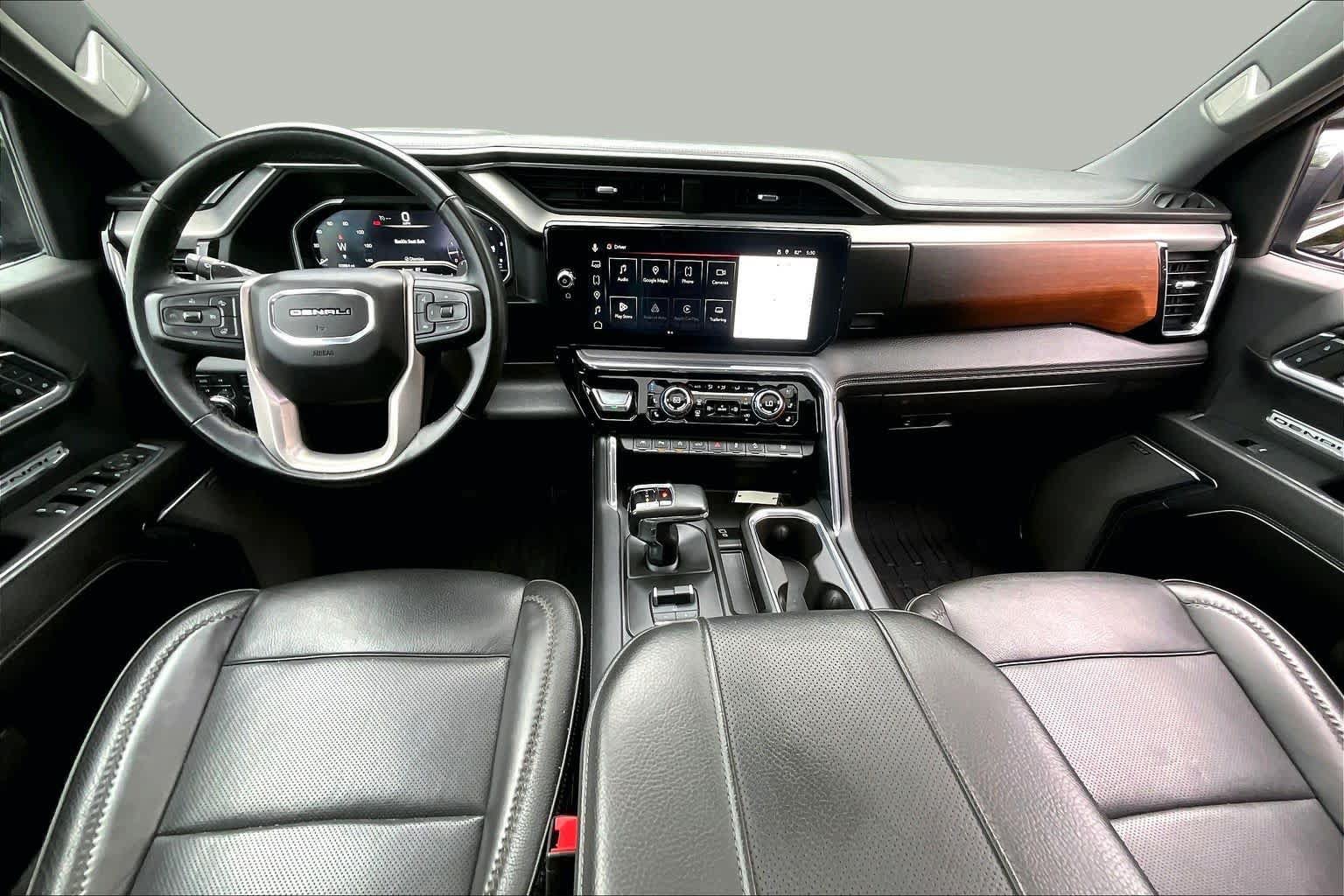 Used 2024 GMC Sierra 1500 Denali w/ Denali Reserve Package AWD/4WD image 15