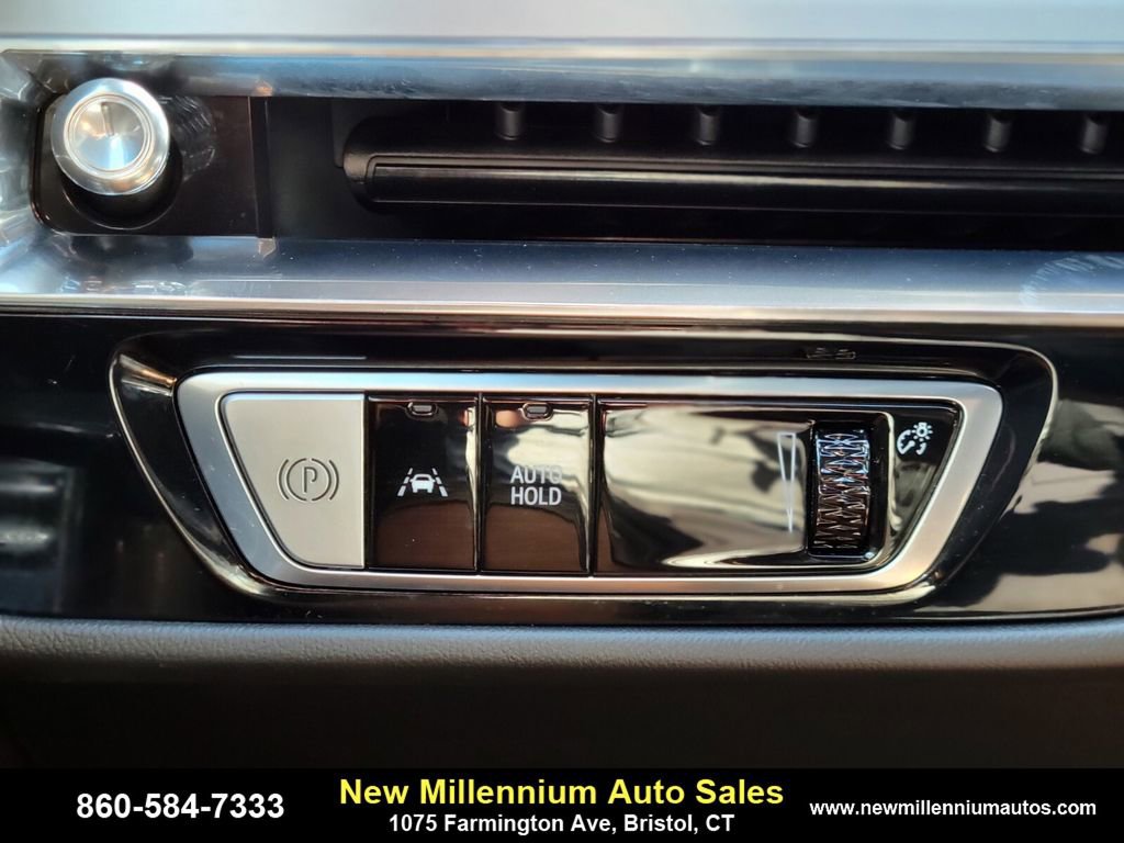 Used 2024 Cadillac Lyriq Luxury w/ LPO, Floor Liner Package image 26