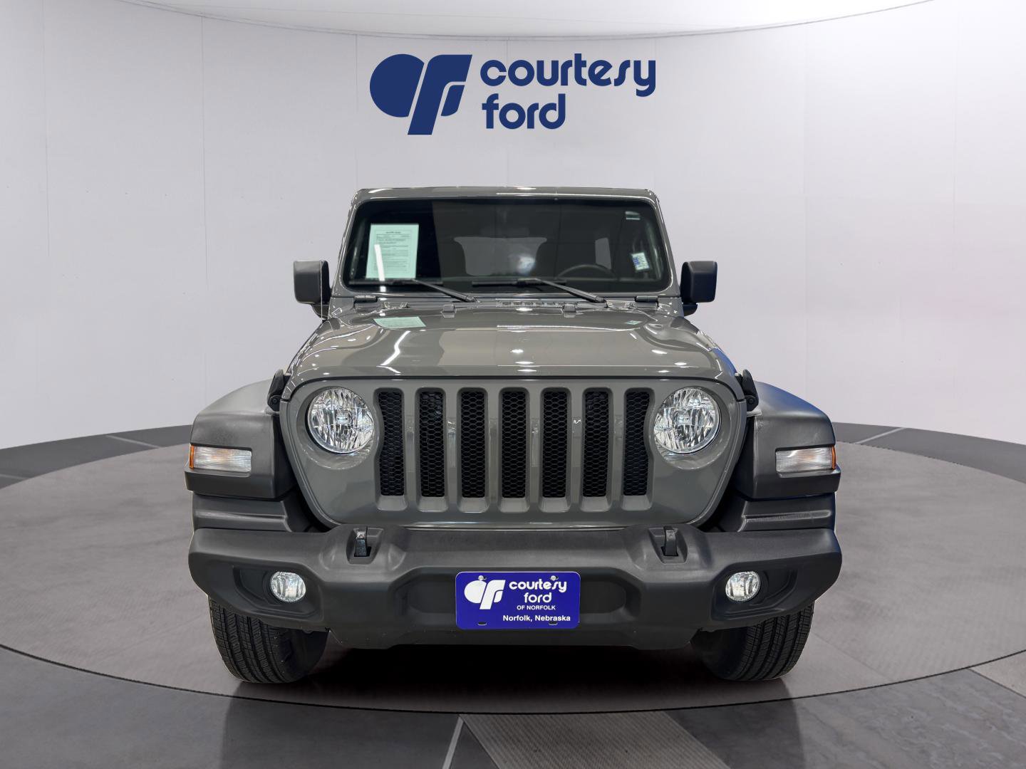 Used 2022 Jeep Wrangler Unlimited Sport AWD/4WD image 2