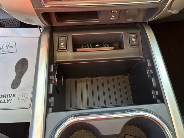 Used 2017 Nissan Titan SL image 19