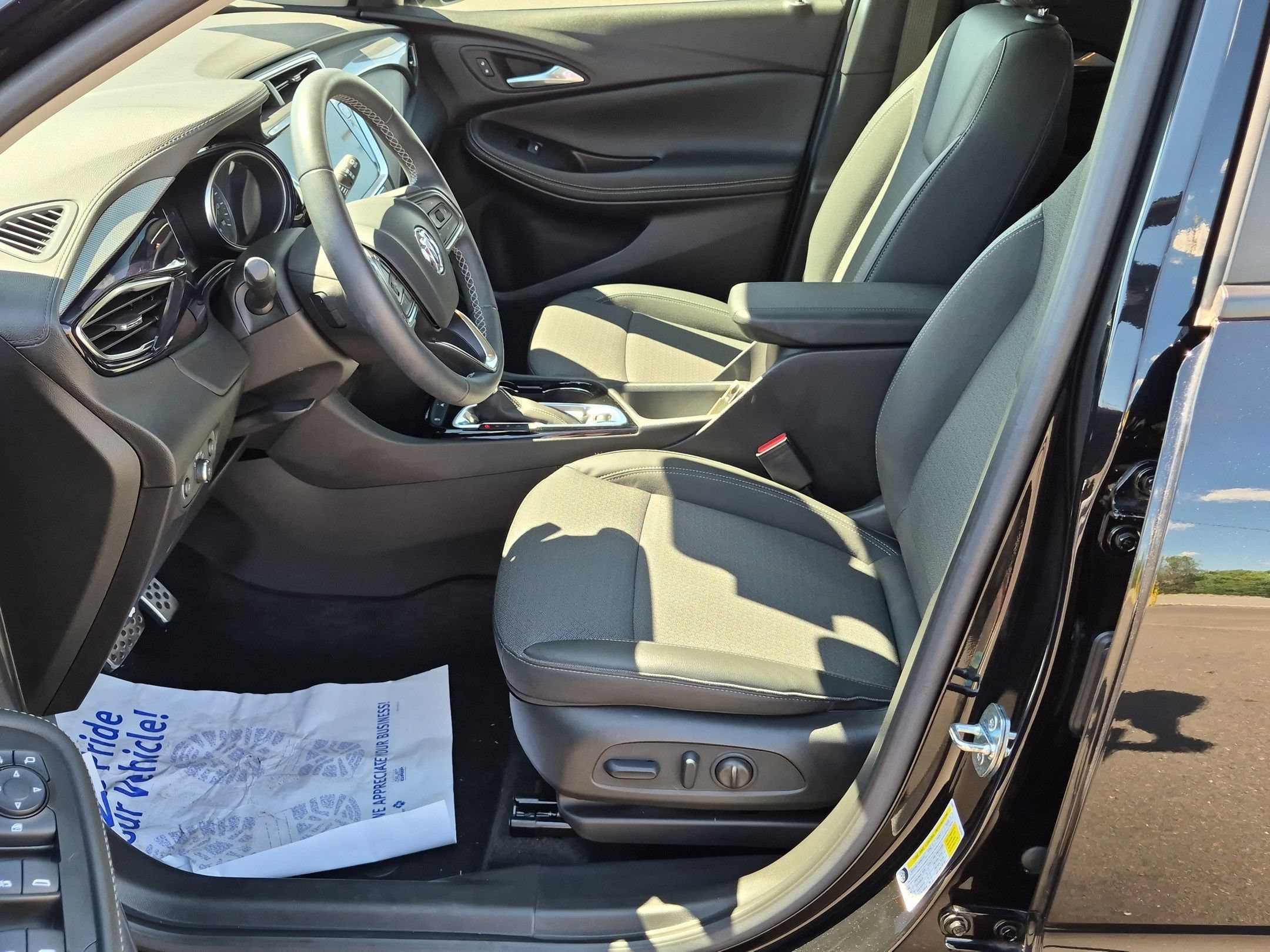 Certified 2023 Buick Encore GX Select w/ Sport Touring Package FWD image 17