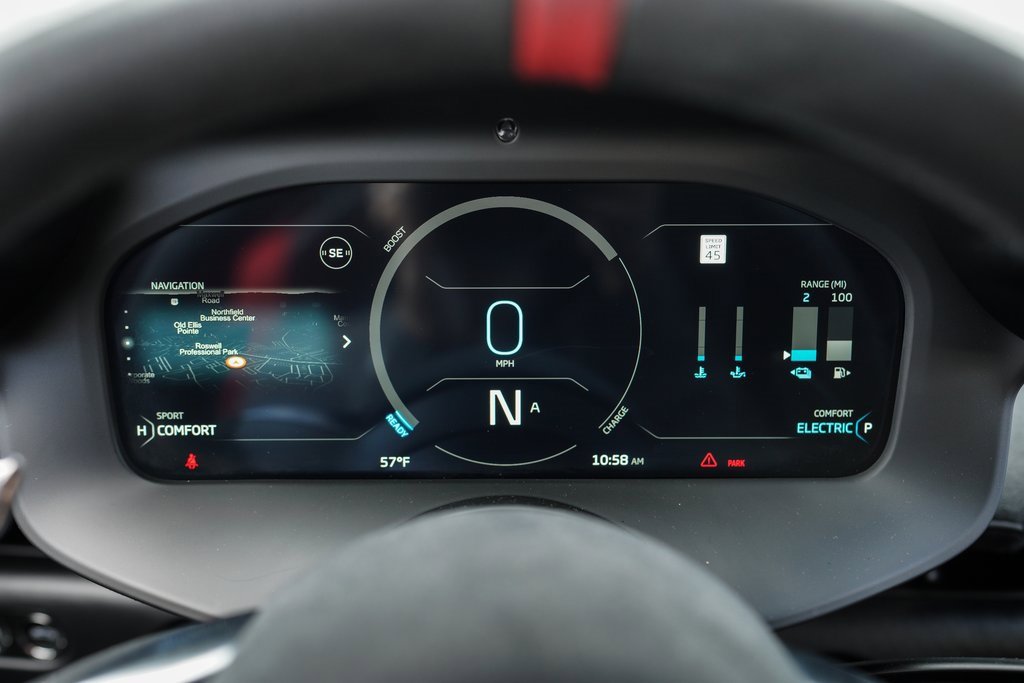 Used 2023 McLaren Artura image 26