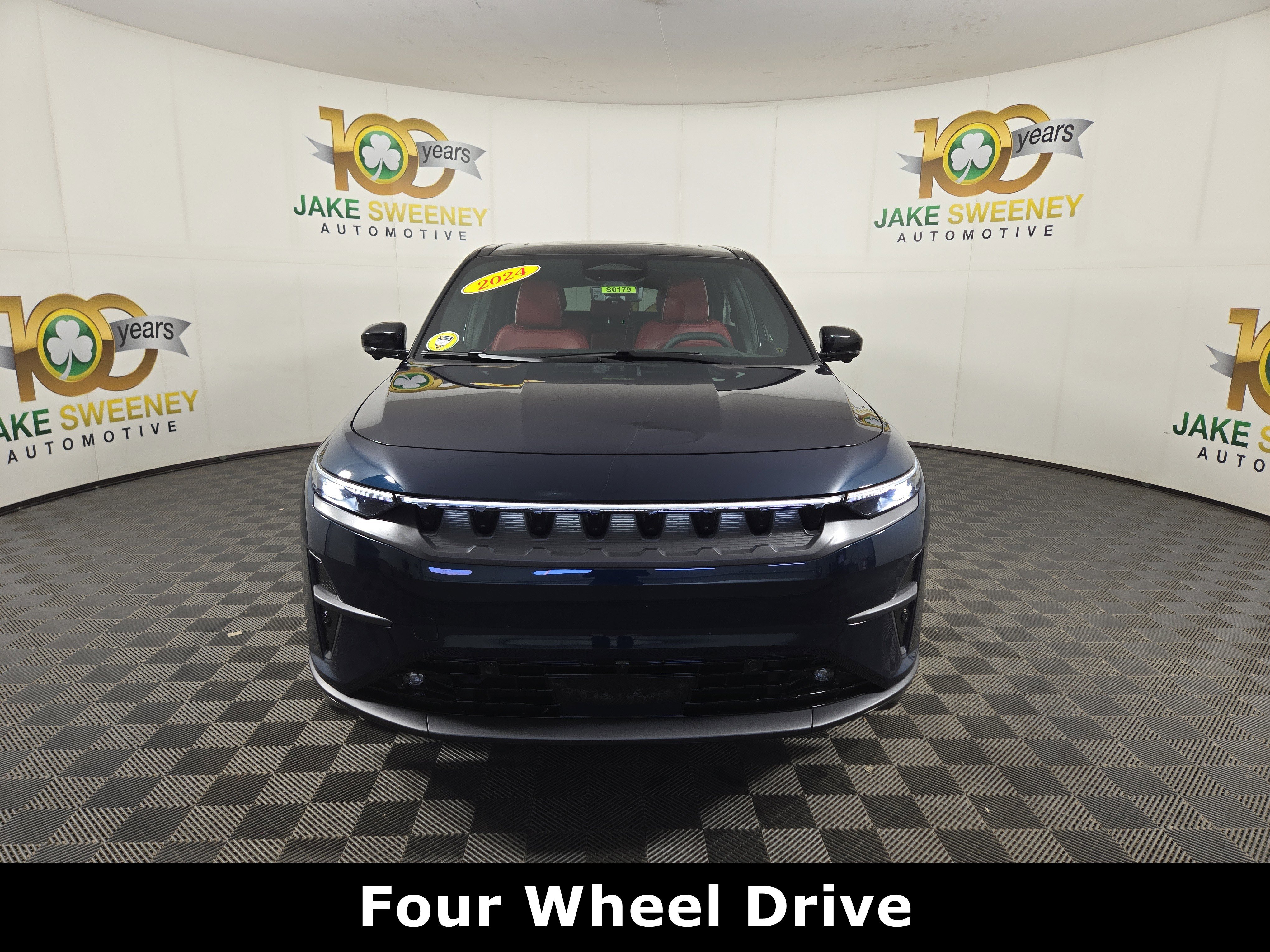 Used 2024 Jeep Wagoneer Launch Edition image 2