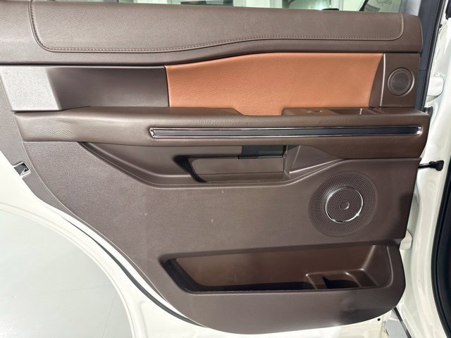Used 2024 Ford Expedition King Ranch AWD/4WD image 16