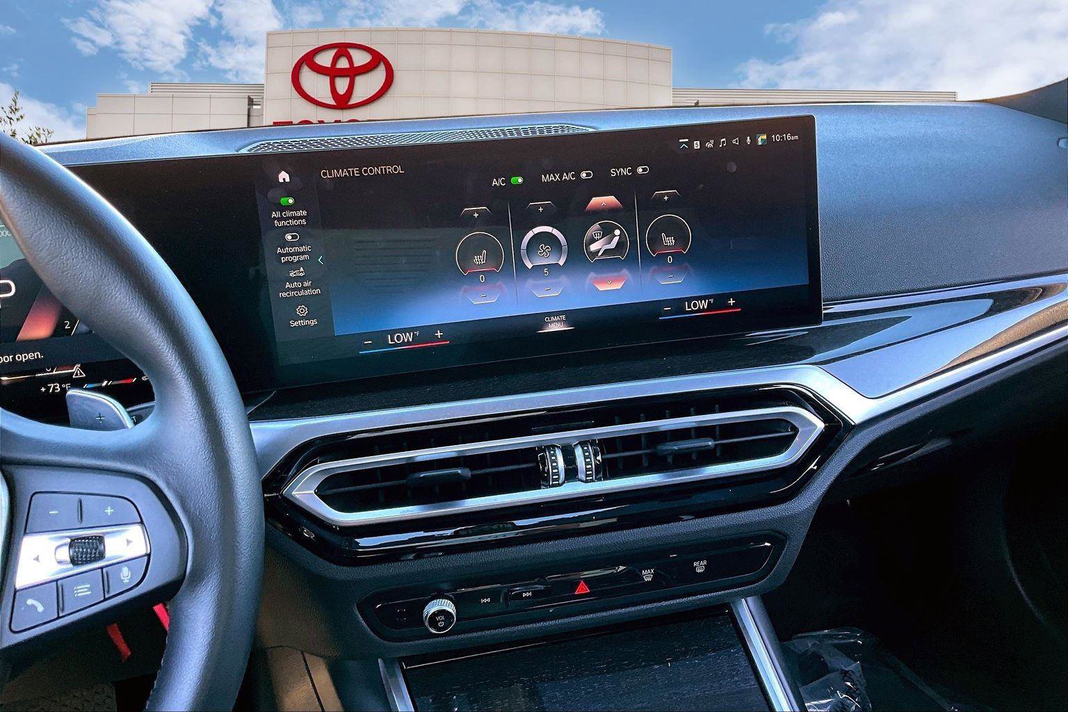 Used 2023 BMW 330i Sedan w/ Convenience Package image 6