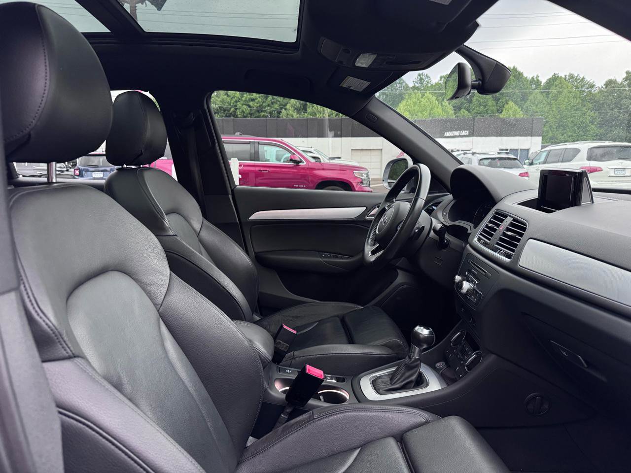 Used 2018 Audi Q3 2.0T Premium w/ Convenience Package FWD image 11
