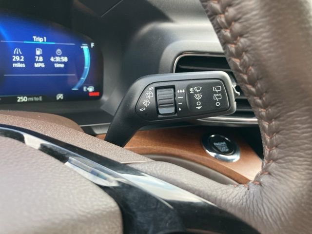 Used 2022 Ford Explorer King Ranch w/ Technology Package AWD/4WD image 32
