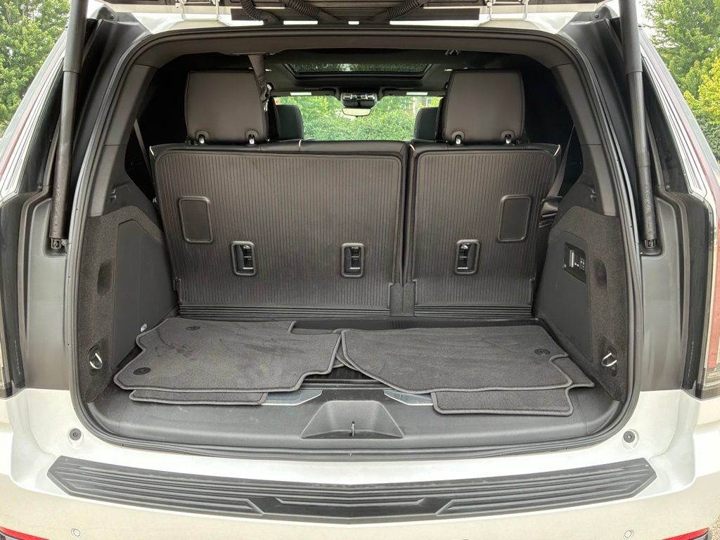 Used 2025 Cadillac Escalade Sport w/ Touring Package AWD/4WD image 51