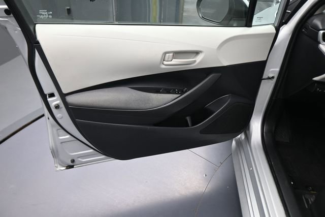 Used 2022 Toyota Corolla LE FWD image 72