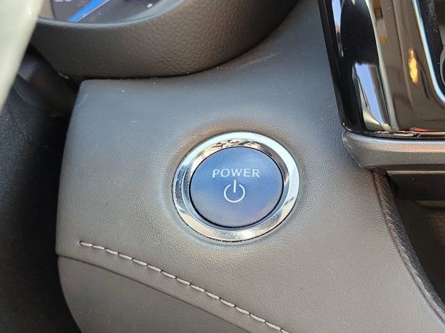 Used 2022 Toyota Highlander XLE image 34