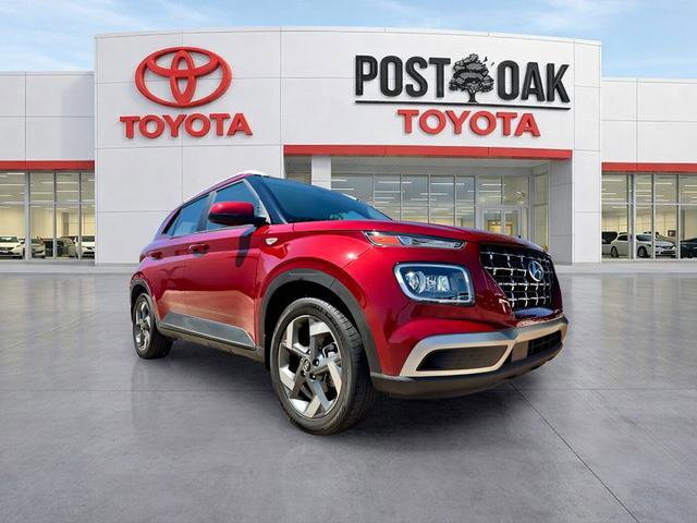 Used 2024 Hyundai Venue Limited image 6