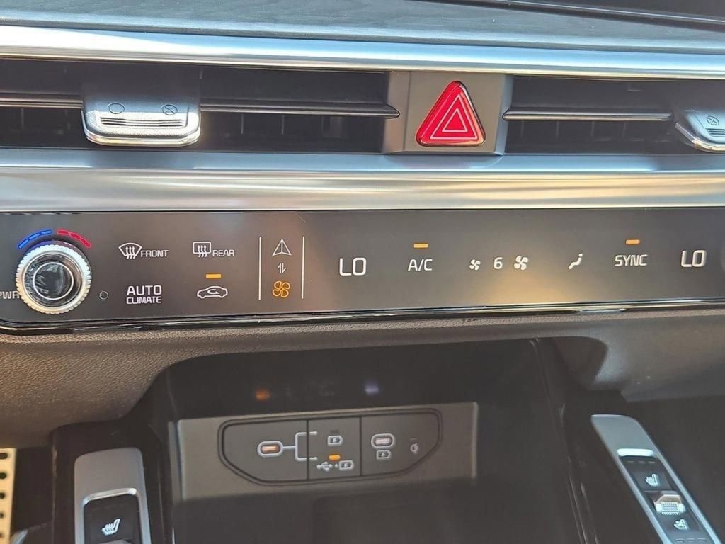 New 2026 Kia Sorento SX Prestige w/ Olive Brown Leather Package image 26