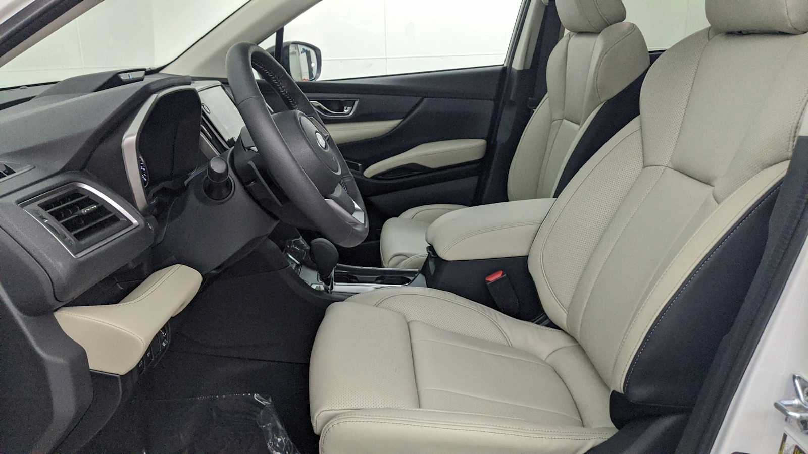 New 2026 Subaru Ascent Limited AWD/4WD image 12