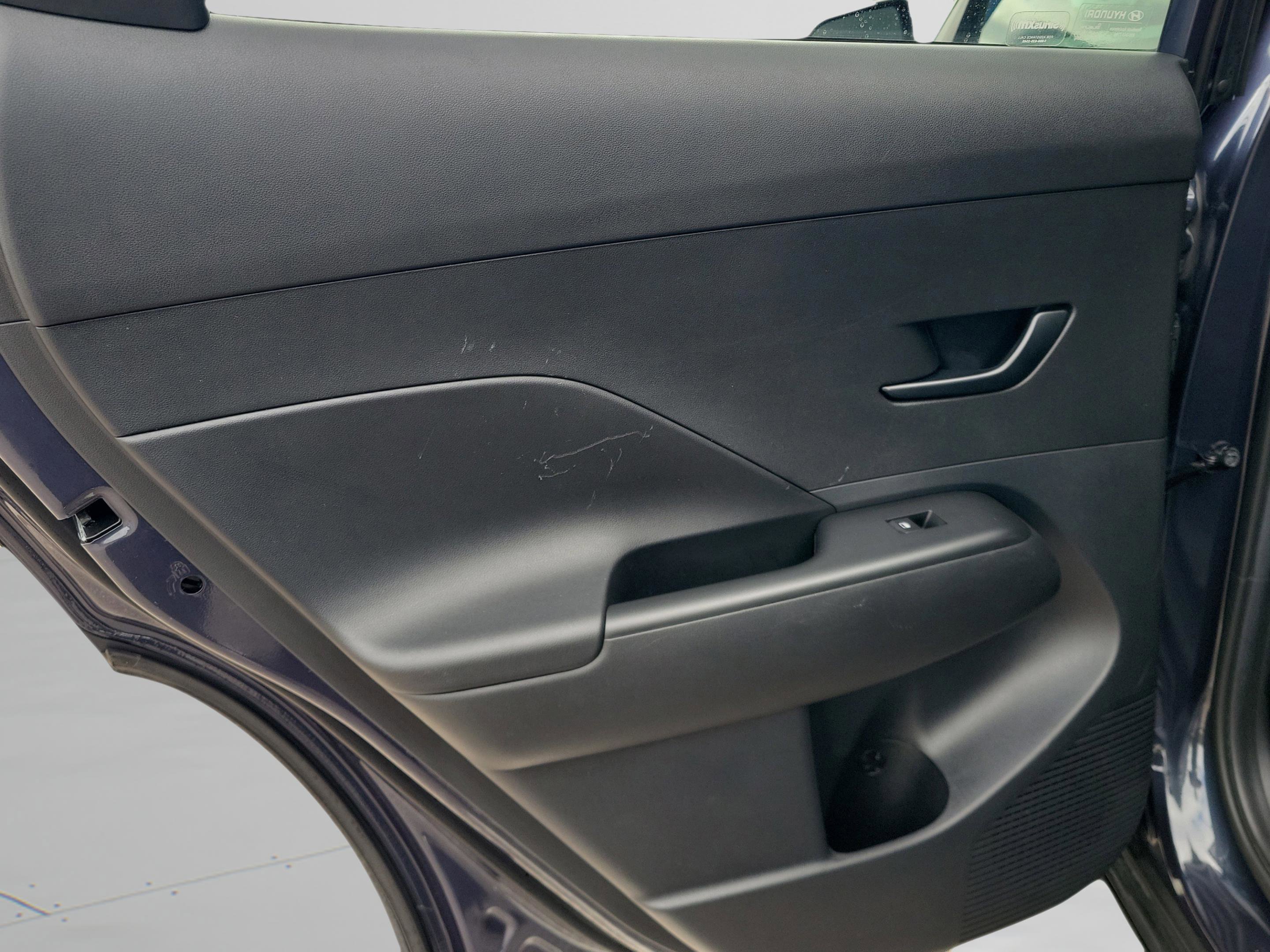 Used 2024 Hyundai Kona SEL image 27