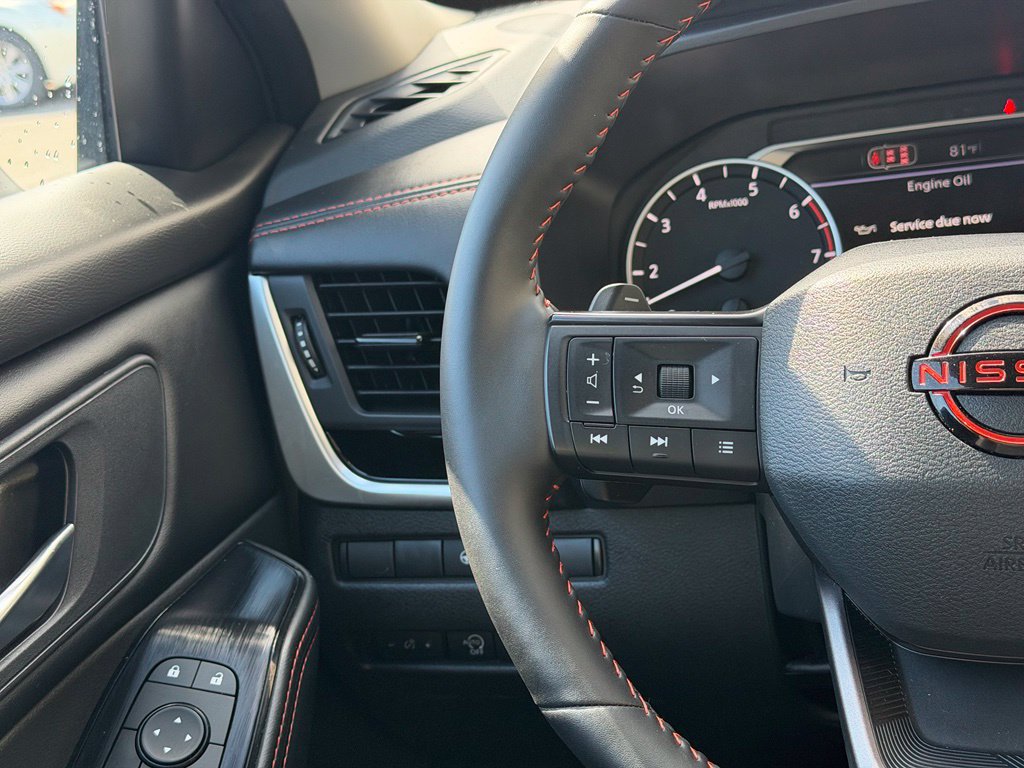 Used 2026 Nissan Rogue SV AWD/4WD image 11