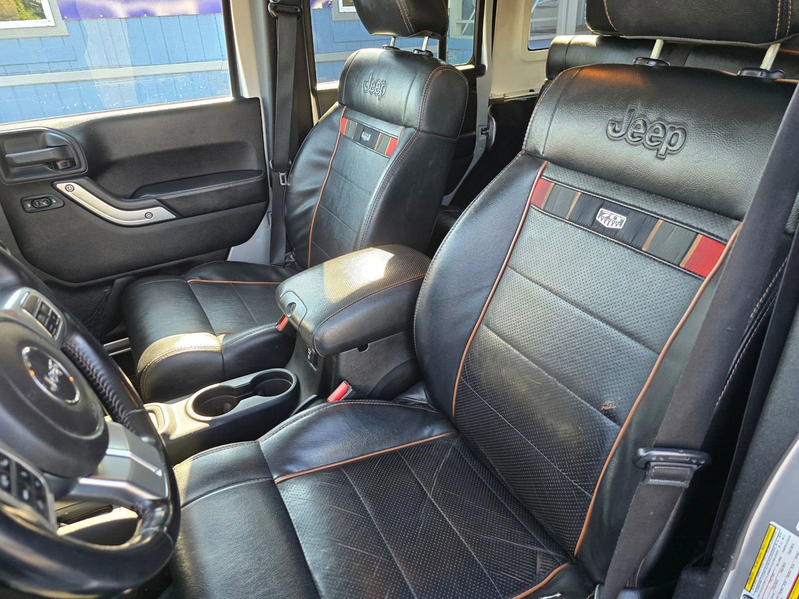 Used 2011 Jeep Wrangler Unlimited 70th Anniversary w/ Dual Top Group image 21