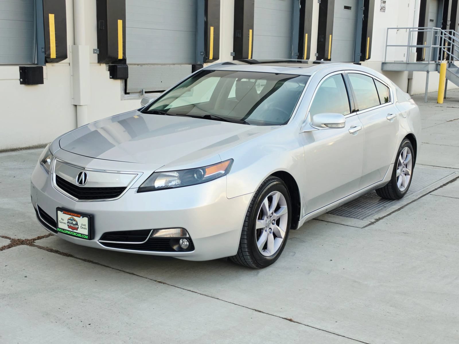 Used 2013 Acura TL FWD image 1