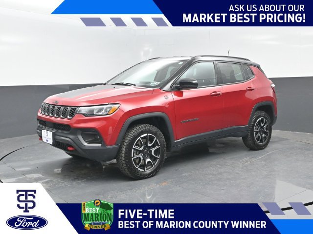 Used 2025 Jeep Compass Trailhawk