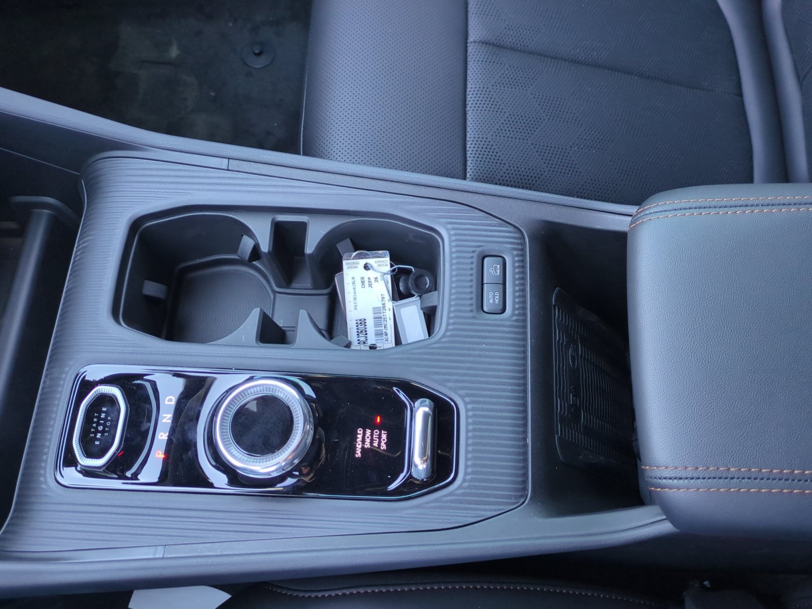 New 2026 Jeep Cherokee Overland AWD/4WD image 15