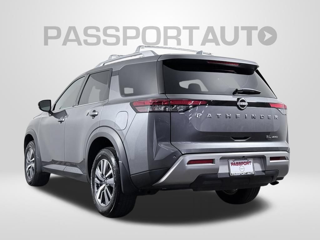 Certified 2025 Nissan Pathfinder SL AWD/4WD image 5