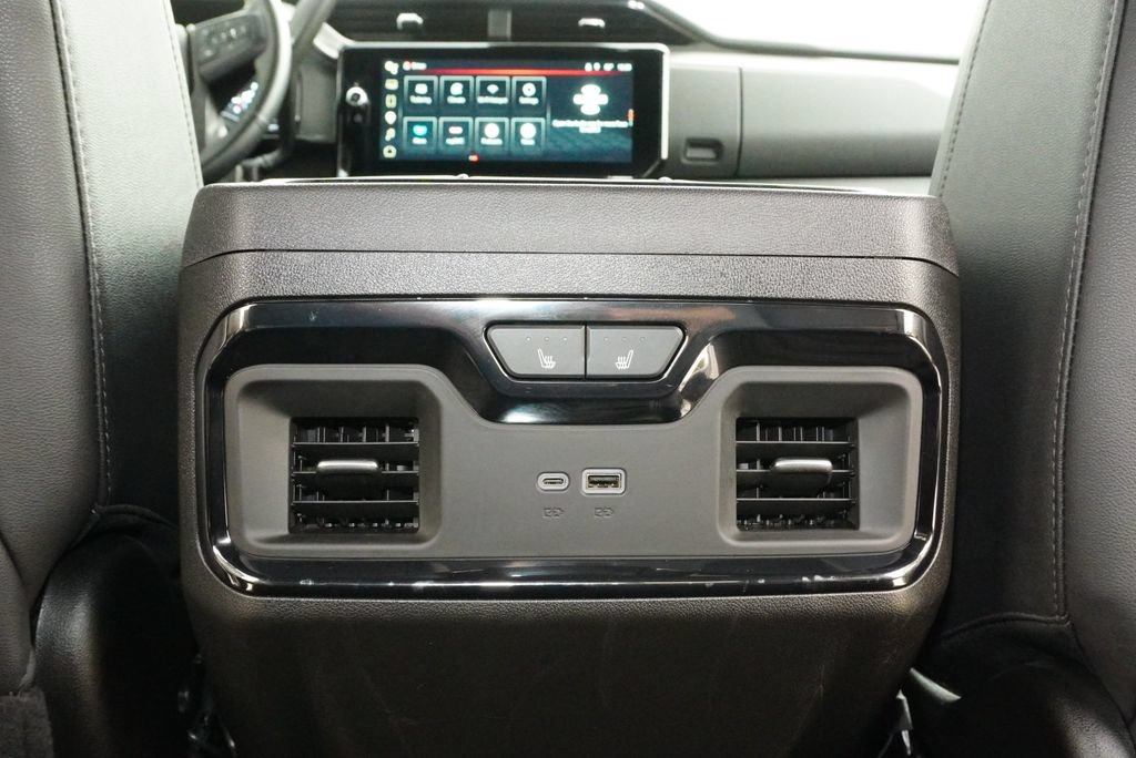 Used 2025 GMC Sierra 2500 AT4 w/ AT4 Premium Plus Package AWD/4WD image 27