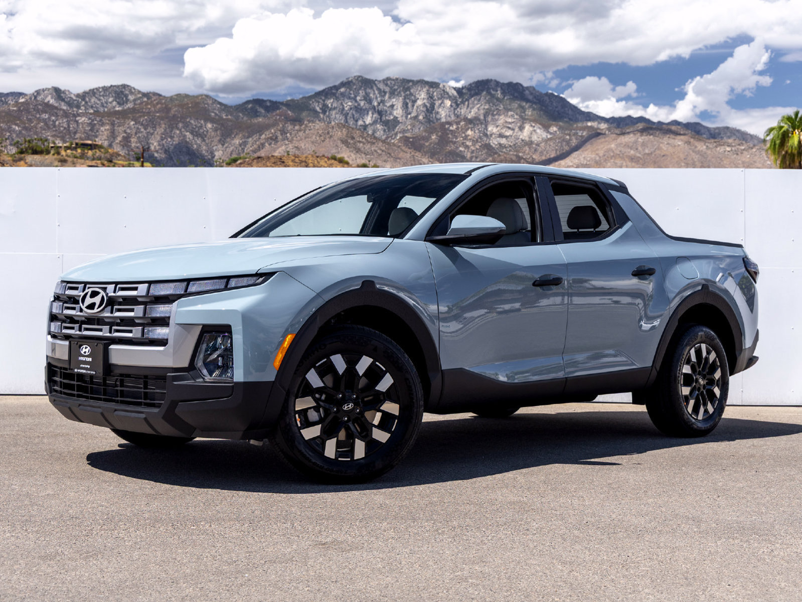 New 2027 Hyundai Santa Cruz SE FWD image 1