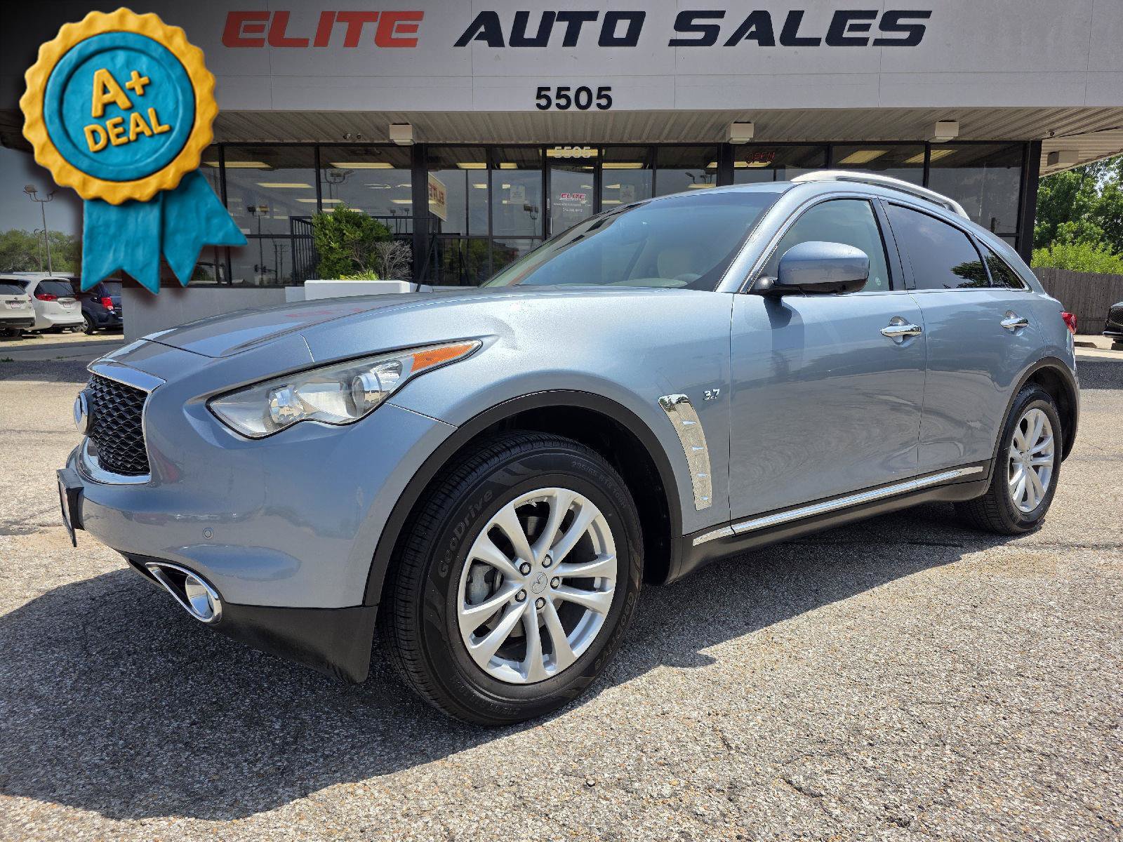 Used 2017 INFINITI QX70 2WD w/ Premium Package