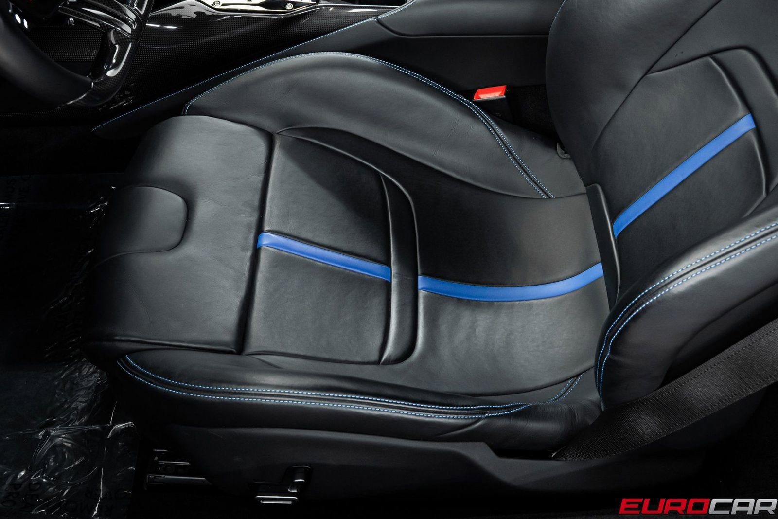 Used 2022 Ferrari SF90 Stradale image 40