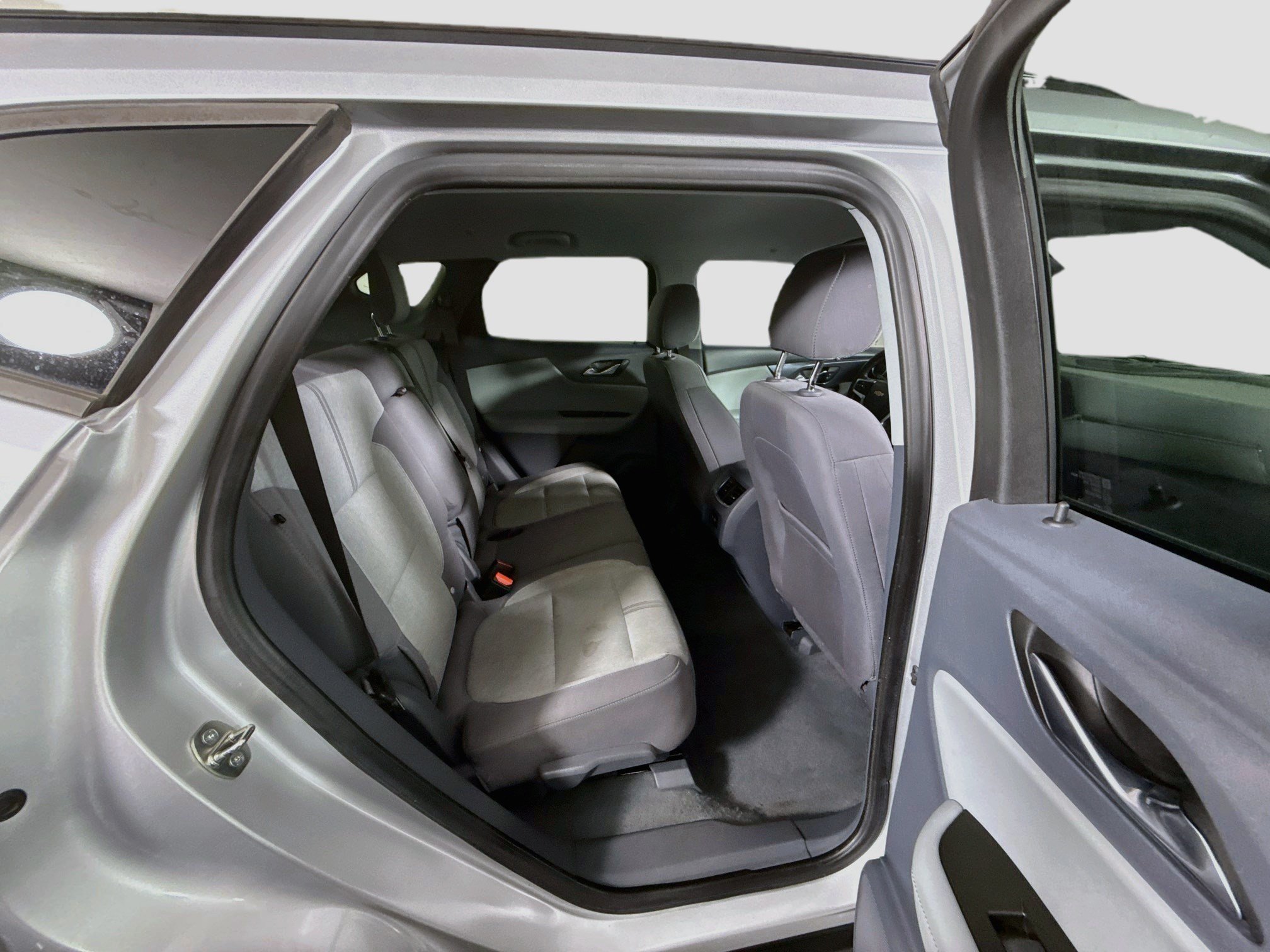 Used 2019 Chevrolet Blazer LT FWD image 27