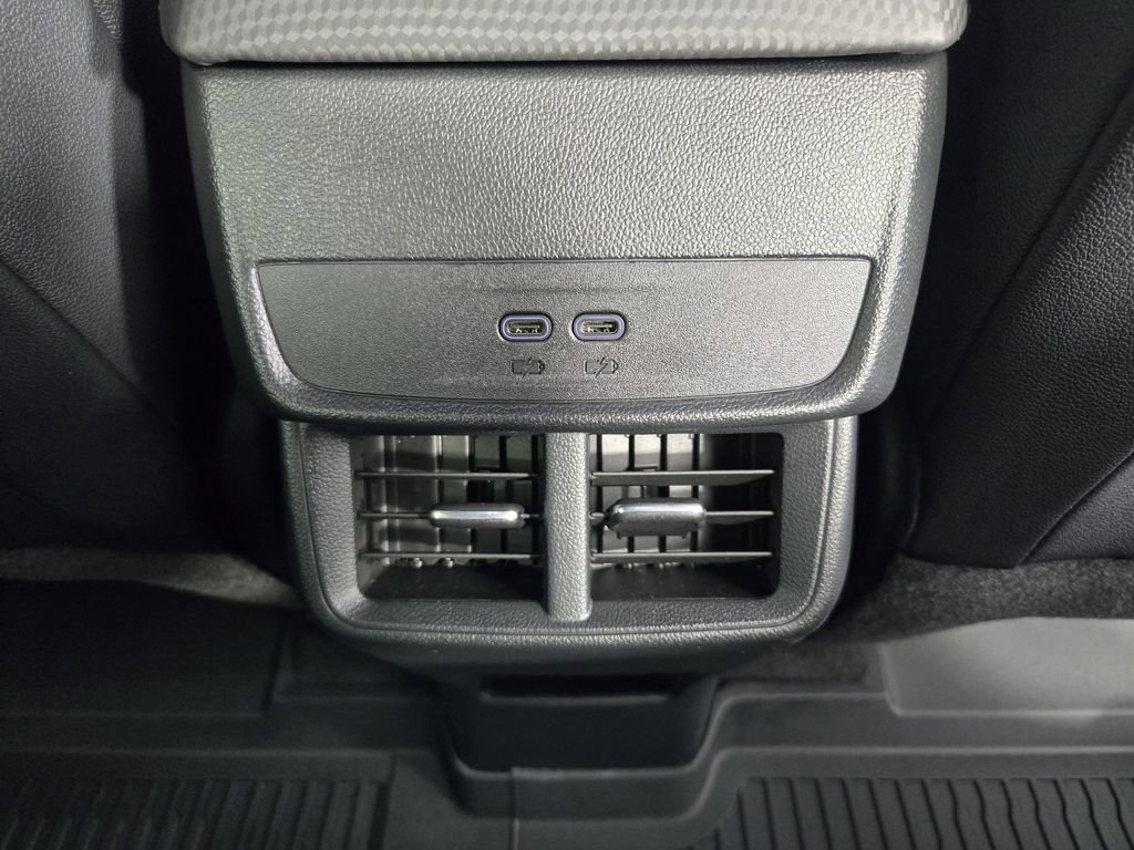 New 2026 Chevrolet Equinox RS w/ Safety and Technology Package FWD image 32