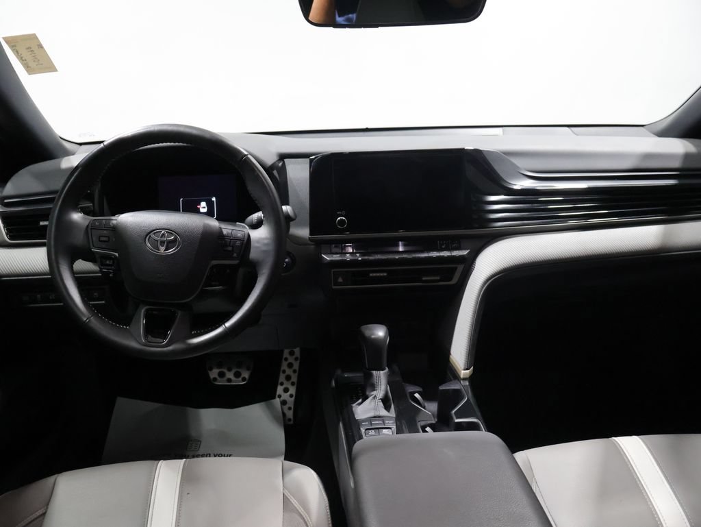 Certified 2025 Toyota Camry SE w/ Convenience Package AWD/4WD image 17