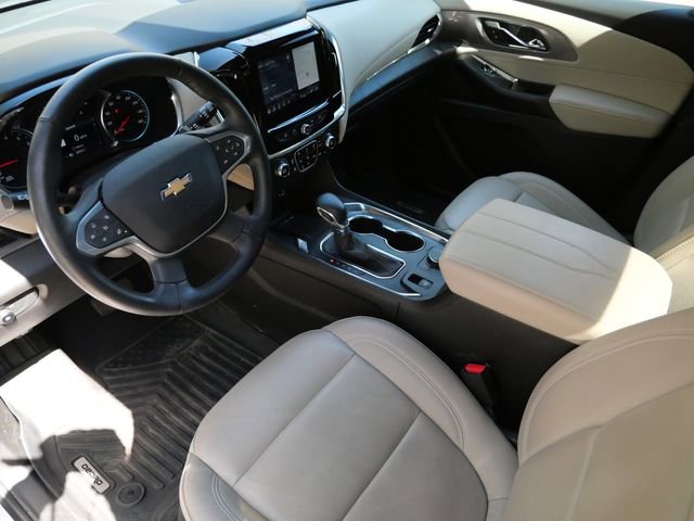 Used 2023 Chevrolet Traverse LT w/ LT Premium Package image 11