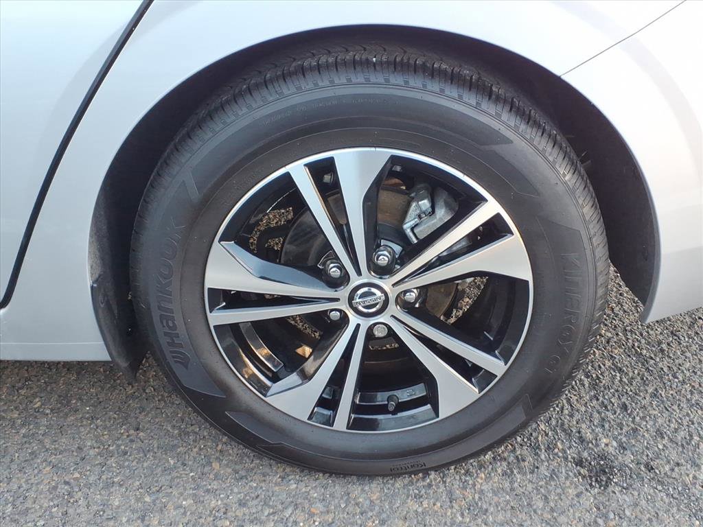 Used 2023 Nissan Sentra SV image 10