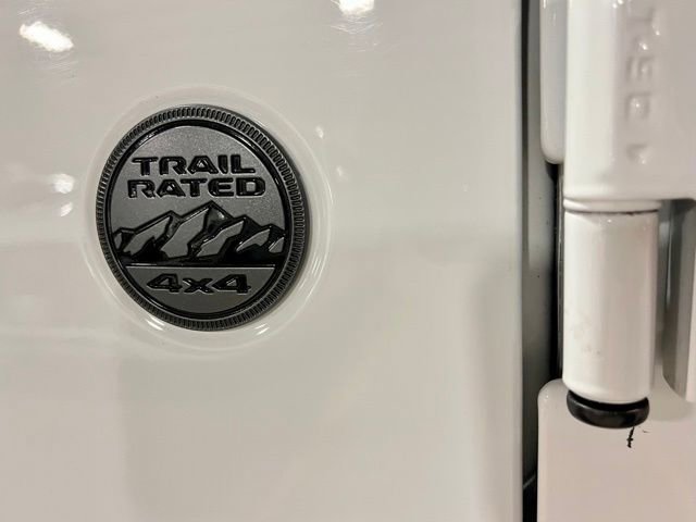 Used 2024 Jeep Wrangler Sport S image 32