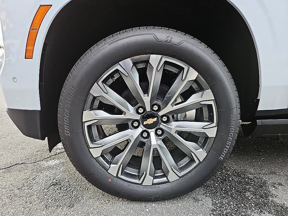 New 2026 Chevrolet Tahoe High Country AWD/4WD image 8